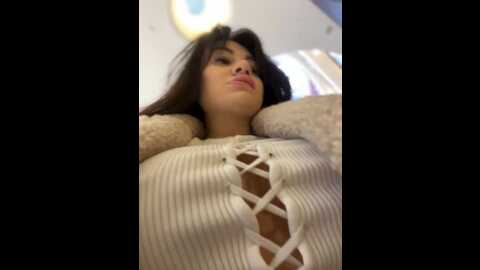 Media: wet__bunny Stripchat 2023-11-10 10:31:00