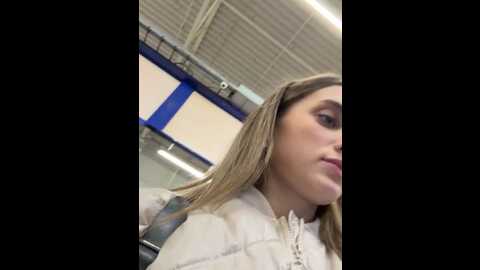 Media: _angelari_ Stripchat 2023-11-11 22:20:00