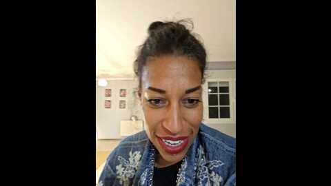 goldenlace @ stripchat on 20231111