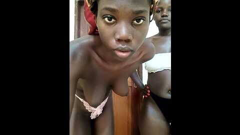 Media: holygrail001 Stripchat 2023-11-11 13:41:00