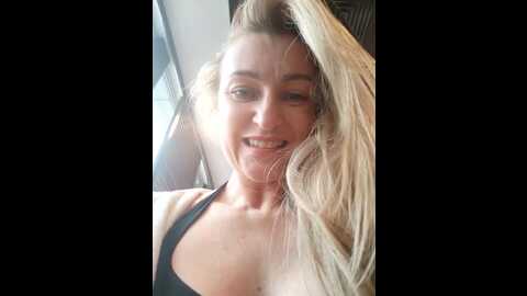 Media: legslong Stripchat 2023-11-11 13:39:00