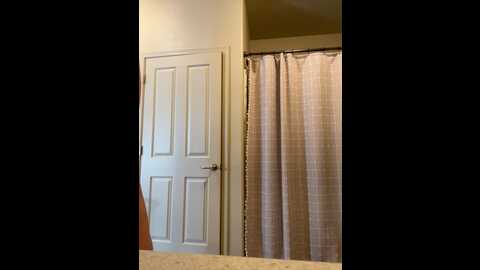Media: maiseknox Stripchat 2023-11-11 04:31:00