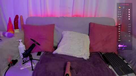 nicolleurgrl @ stripchat on 20231111