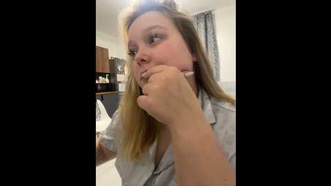 Media: sofiaadams Stripchat 2023-11-11 07:06:00