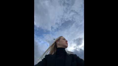 Media: streetdoll Stripchat 2023-11-11 16:18:00