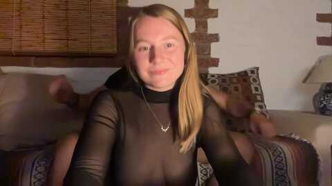 bigbootymar @ stripchat on 20231112