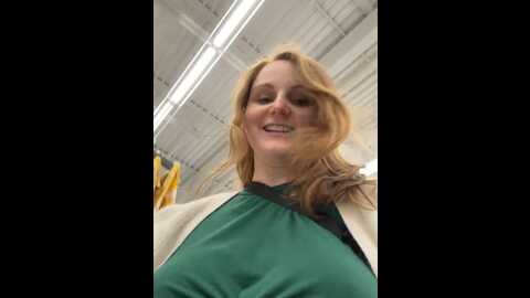 Media: gingersnap33 Stripchat 2023-11-12 04:04:00