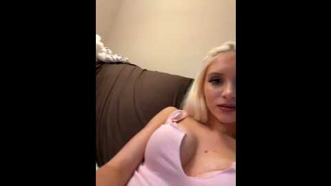 imbarbie_ @ stripchat on 20231112