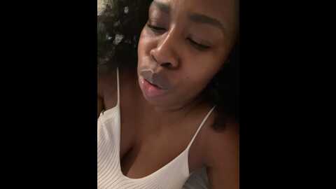 julianne_ @ stripchat on 20231112