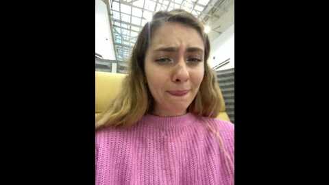 Media: mariid Stripchat 2023-11-12 10:00:00