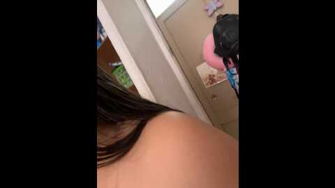 Media: anli5 Stripchat 2023-11-13 17:40:00