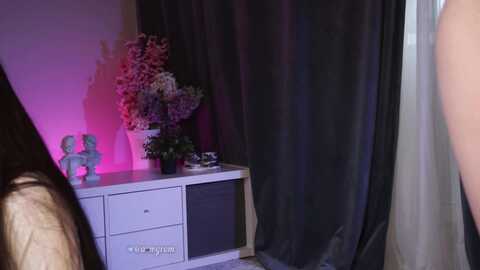 Media: anna_mariia Stripchat 2023-11-13 06:30:00