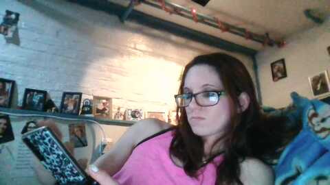 Media: billy_nicole Stripchat 2023-11-13 09:06:00