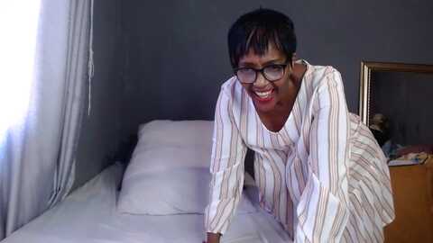 bustybutterbumcougar @ stripchat on 20231113