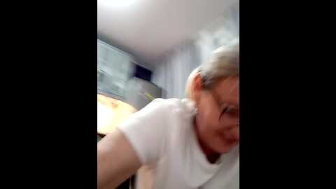 irinamaux @ stripchat on 20231113