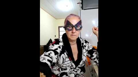 mileide980 @ stripchat on 20231113