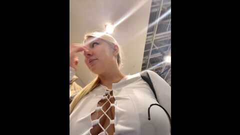 Media: newlale Stripchat 2023-11-13 04:49:00