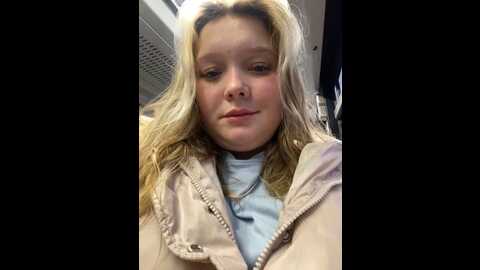 Media: sofiaadams Stripchat 2023-11-13 06:00:00