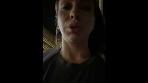 Media: sweet___emily Stripchat 2024-09-18 18:40:00