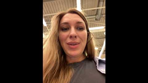 Media: sweet___emily Stripchat 2024-09-18 19:12:00