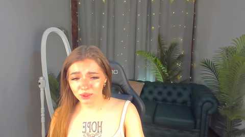 Media: sweety_blue_berry Stripchat 2024-09-18 20:00:00