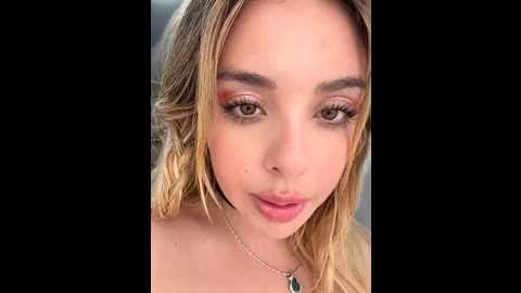 Media: alirawrz Stripchat 2024-09-19 10:06:00