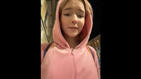 Media: baby_tiny Stripchat 2024-09-19 19:04:00