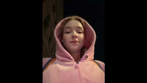 Media: baby_tiny Stripchat 2024-09-19 19:51:00