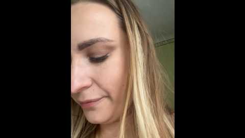 Media: olgabuzzz Stripchat 2024-09-19 10:31:00