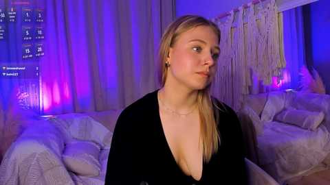 Media: selena_flowers_ Stripchat 2024-09-19 11:40:00