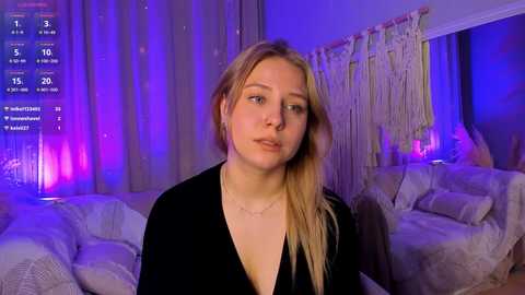 Media: selena_flowers_ Stripchat 2024-09-19 11:58:00