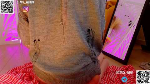 Media: stacy_wooow Stripchat 2024-09-19 01:36:00