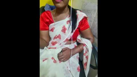 Media: tamil_ammukutty Stripchat 2024-09-19 02:11:00
