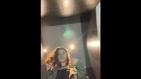 Media: times__square Stripchat 2024-09-19 06:53:00