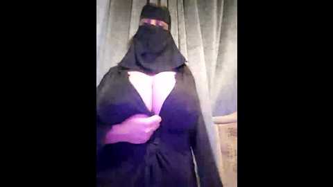Media: _arabica_ Stripchat 2024-09-20 22:40:00