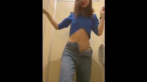 Media: dina_tease Stripchat 2024-09-20 13:23:00