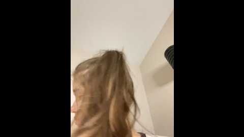 Media: hornygirlh Stripchat 2024-09-20 00:26:00