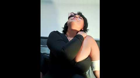 Media: kio_humuri Stripchat 2024-09-20 21:25:00