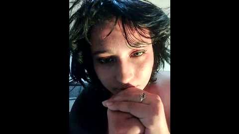 Media: kio_humuri Stripchat 2024-09-20 22:01:00