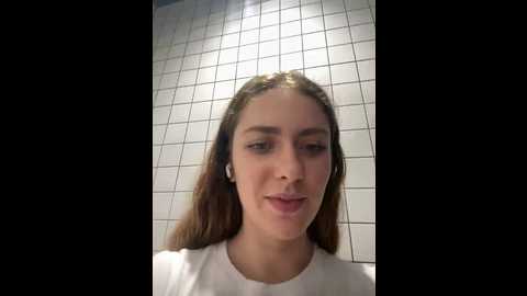 Media: mariid Stripchat 2024-09-20 10:41:00