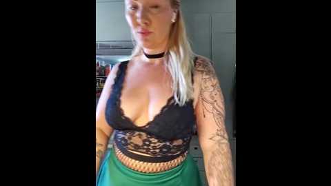 Media: nastymilf_ Stripchat 2024-09-20 10:30:00