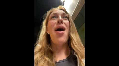 Media: sweet___emily Stripchat 2024-09-20 19:27:00
