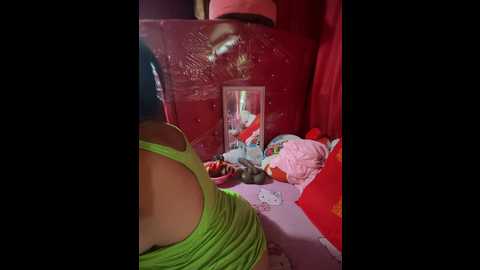 Media: sweetieme Stripchat 2024-09-20 08:19:00