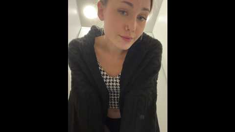 Media: baby_brownie Stripchat 2024-09-21 11:59:00