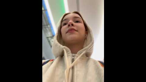 Media: baby_tiny Stripchat 2024-09-21 16:09:00