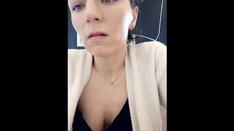 Media: brilliant_queen1 Stripchat 2024-09-21 02:03:00