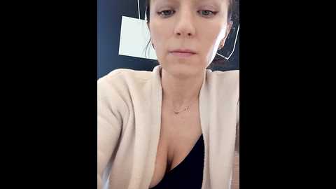 Media: brilliant_queen1 Stripchat 2024-09-21 02:12:00
