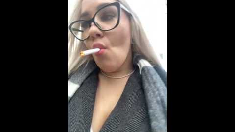 Media: charming_evaa Stripchat 2024-09-21 11:16:00