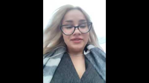 Media: charming_evaa Stripchat 2024-09-21 11:37:00