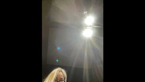 Media: charming_evaa Stripchat 2024-09-21 12:12:00